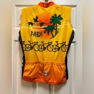 Revi-O Technical Wear Ladies Sleeveless Bike Jersey Size M Pit to pit 19…